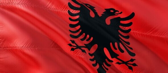 Albáníe v zásadě ruší hazardní hry