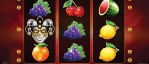 Tříválcový hrací automat zdarma s ovocem