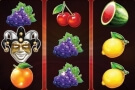 Tříválcový hrací automat zdarma s ovocem