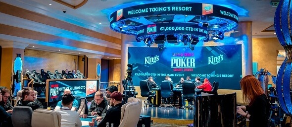 Pokerové turnaje v King's v říjnu garantují přes 40 milionů Kč